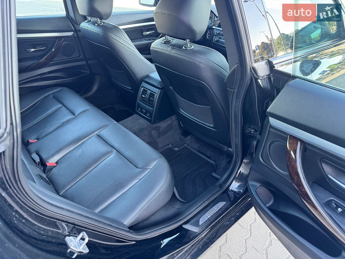 BMW 3 Series GT 2015 VIN WBA8Z5C59GG500668 фото оголошення 20 з 26