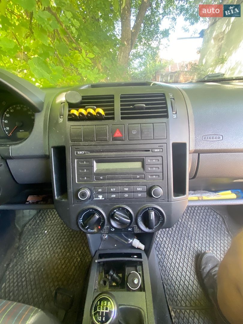 Volkswagen Polo 2005 VIN WVWZZZ9NZ6D019320 фото оголошення 12 з 13