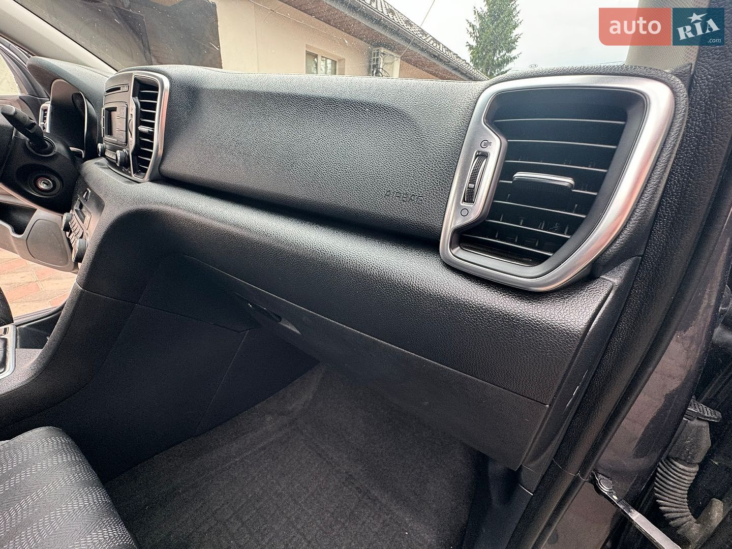 Kia Sportage 2017 VIN U5YPG815AHL377156 фото оголошення 43 з 82