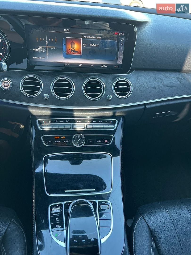 Mercedes-Benz E-Class 2016 VIN WDDZF4JB1HA008438 фото оголошення 2 з 20