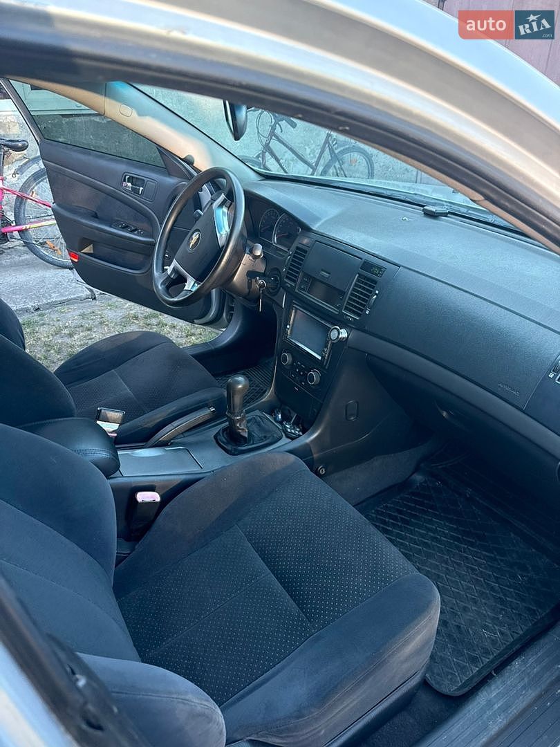 Chevrolet Epica 2009 VIN Y6DLF69KE9B151378 фото оголошення 14 з 17