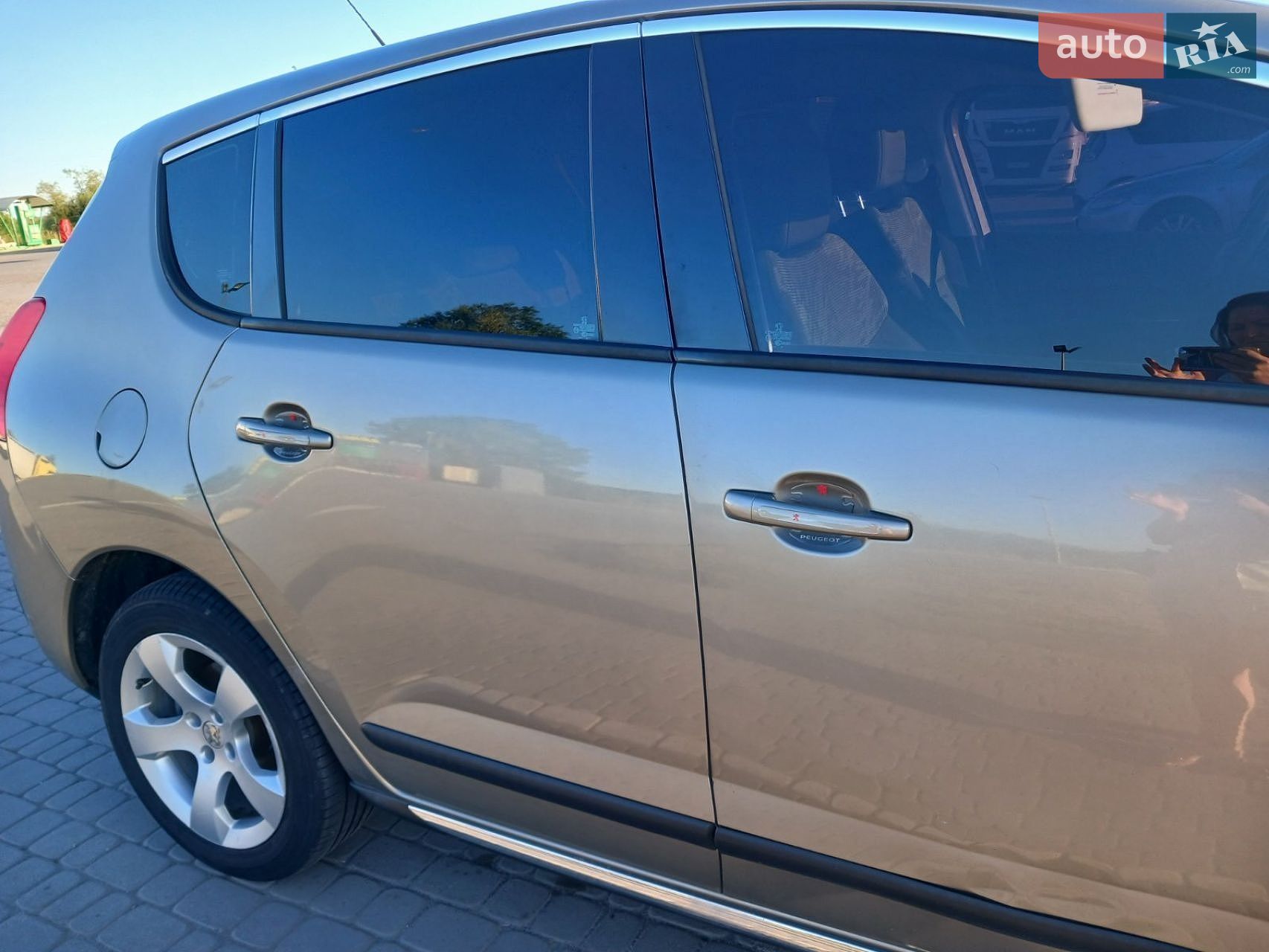 Peugeot 3008 2010 VIN VF30U9HZHAS111456 фото оголошення 17 з 32