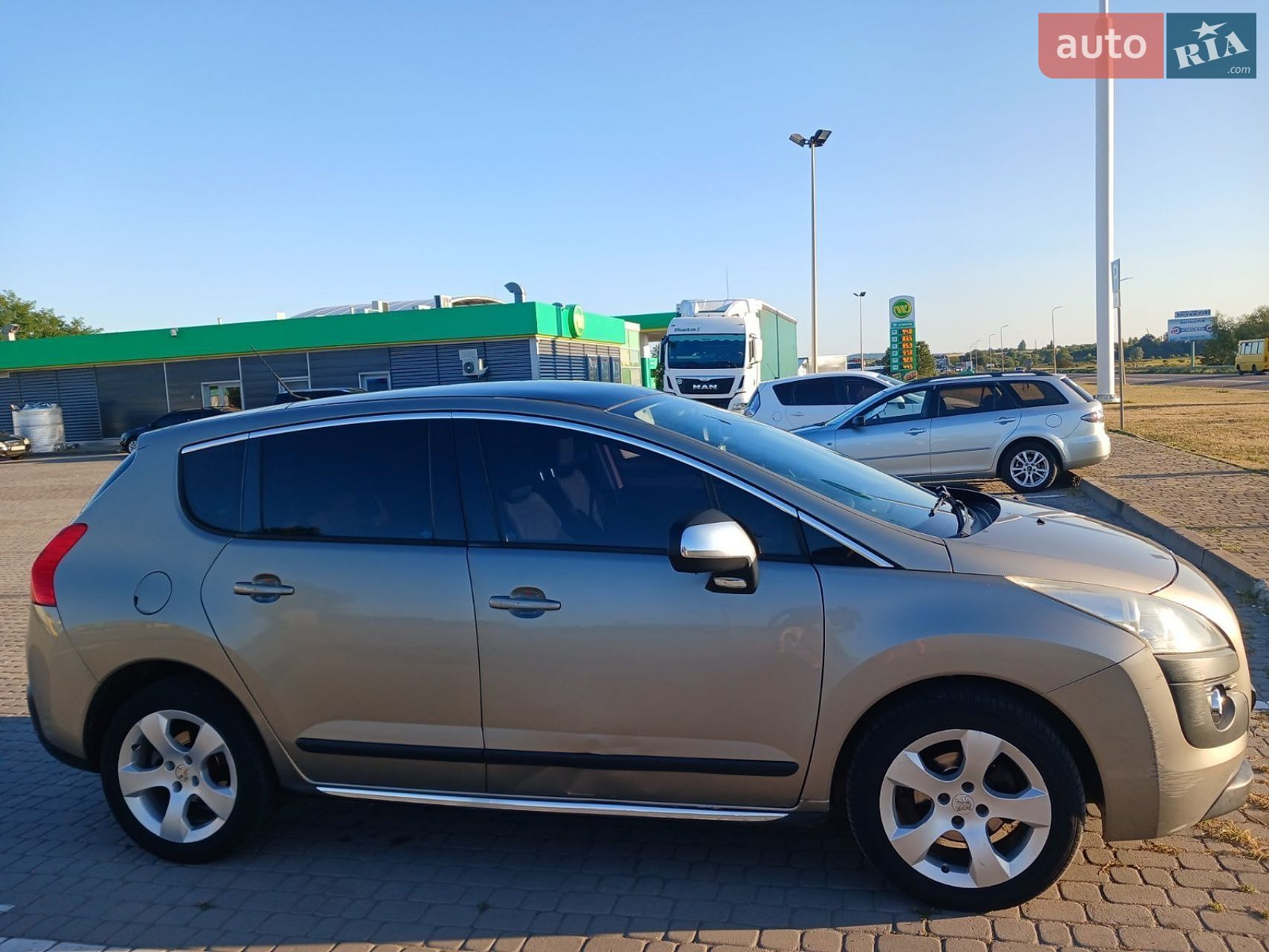 Peugeot 3008 2010 VIN VF30U9HZHAS111456 фото оголошення 15 з 32