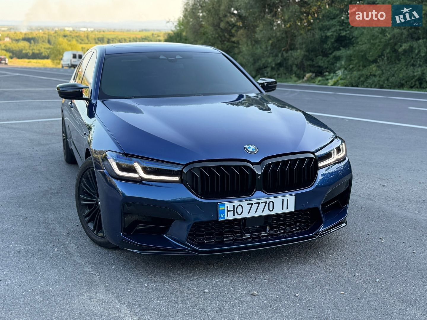 BMW 5 Series 2017 VIN WBAJE7C50JWC56319 фото оголошення 25 з 38