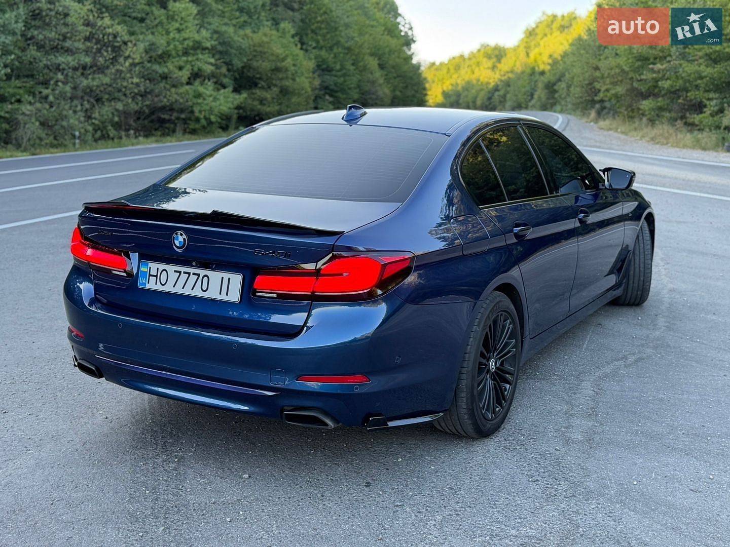 BMW 5 Series 2017 VIN WBAJE7C50JWC56319 фото оголошення 17 з 38