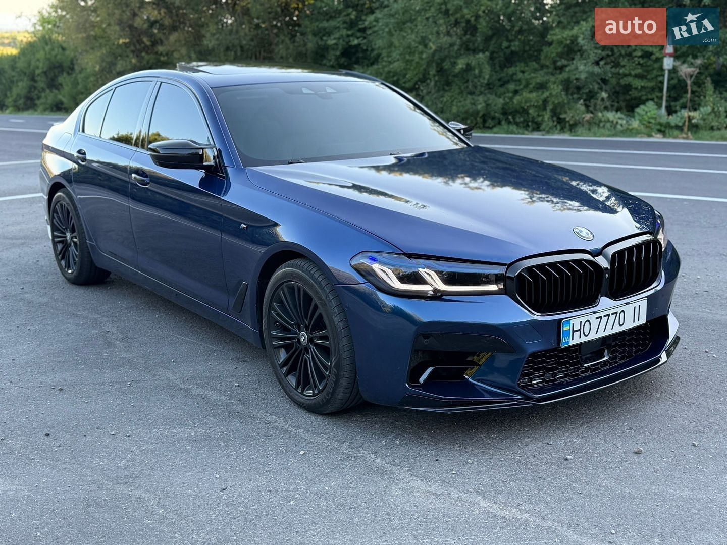 BMW 5 Series 2017 VIN WBAJE7C50JWC56319 фото оголошення 8 з 38