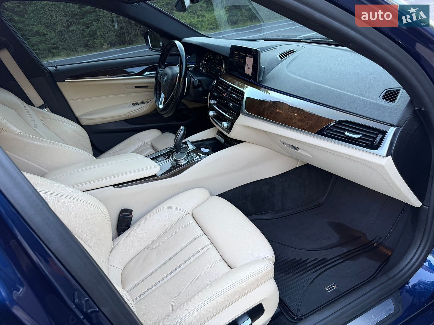 BMW 5 Series 2017 VIN WBAJE7C50JWC56319 фото оголошення 34 з 38