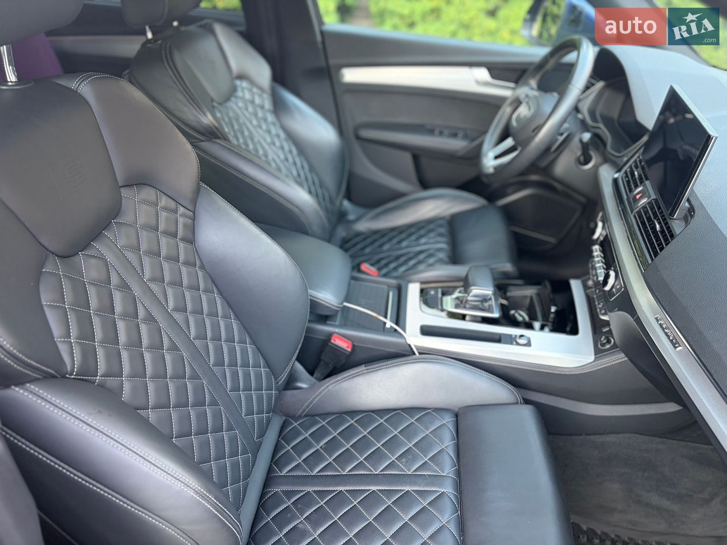 Audi Q5 2021 VIN WAUZZZFYXM2089355 фото оголошення 8 з 12