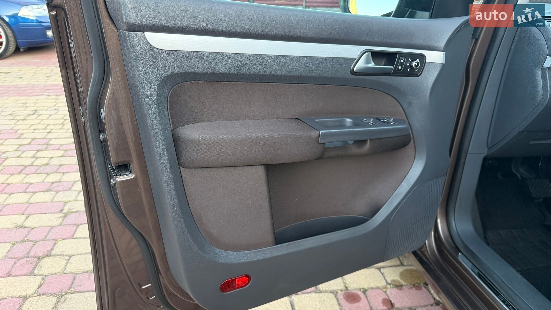 Volkswagen Touran 2012 VIN WVGZZZ1TZCW079547 фото оголошення 15 з 80