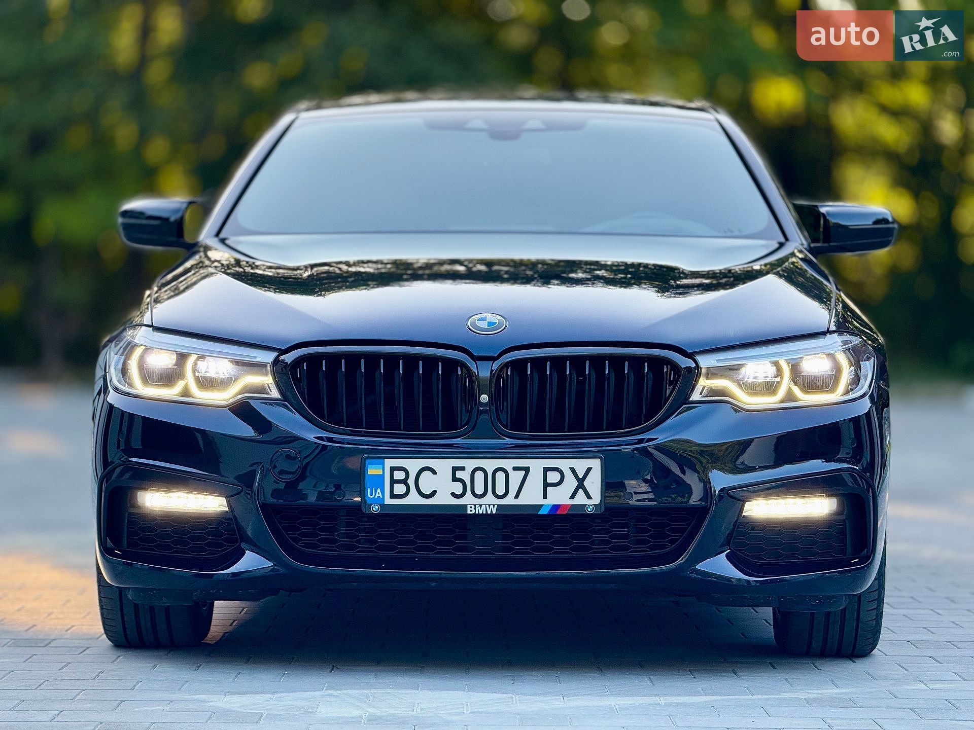 BMW 5 Series 2017 VIN WBAJA7C37HG905044 фото оголошення 14 з 122