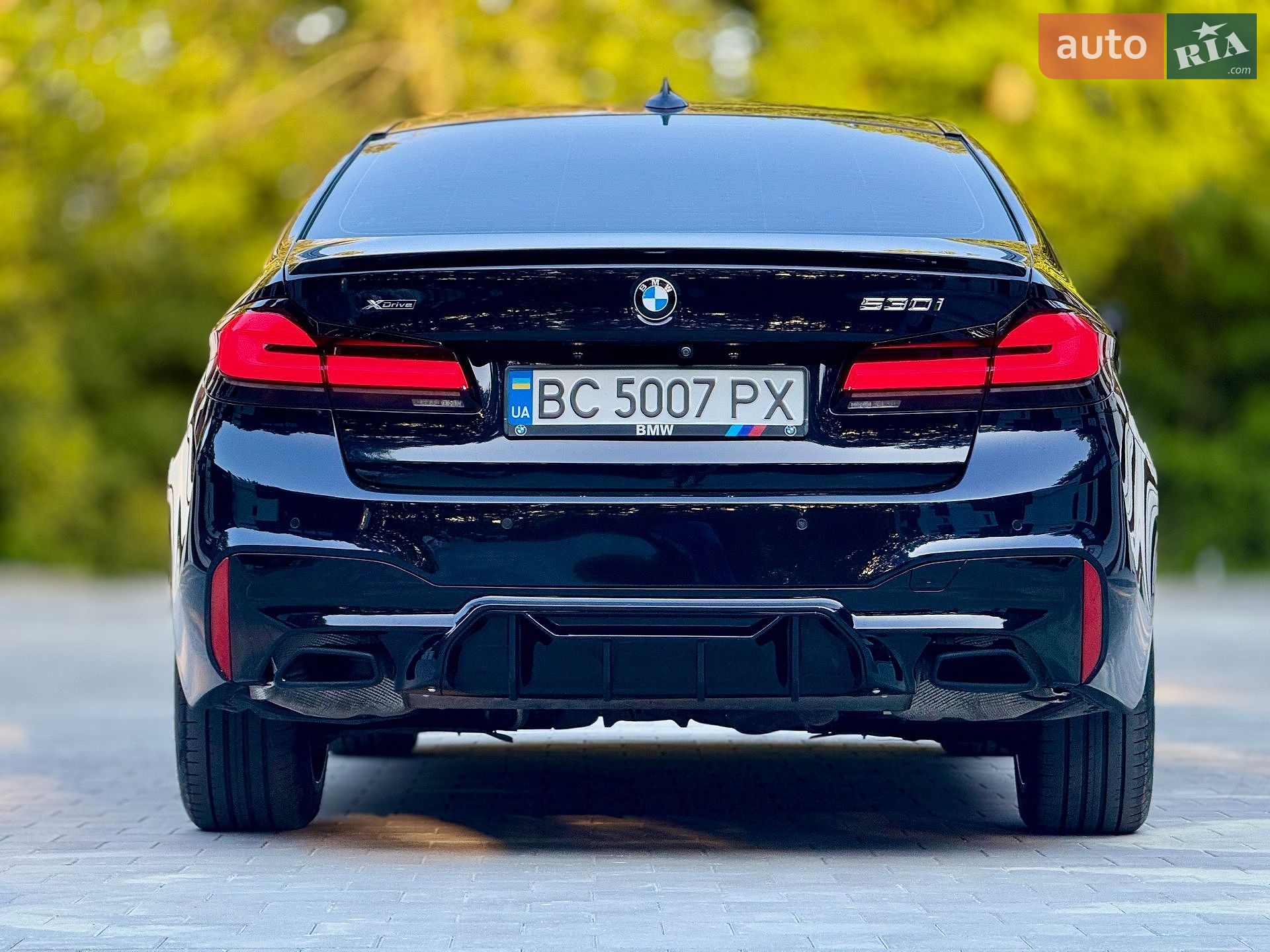 BMW 5 Series 2017 VIN WBAJA7C37HG905044 фото оголошення 19 з 122