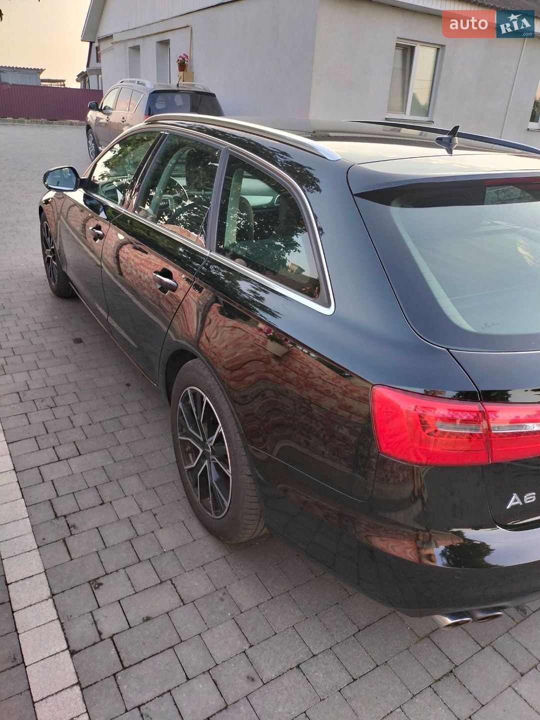 Audi A6 2012 VIN WAUZZZ4G8DN041782 фото оголошення 3 з 9