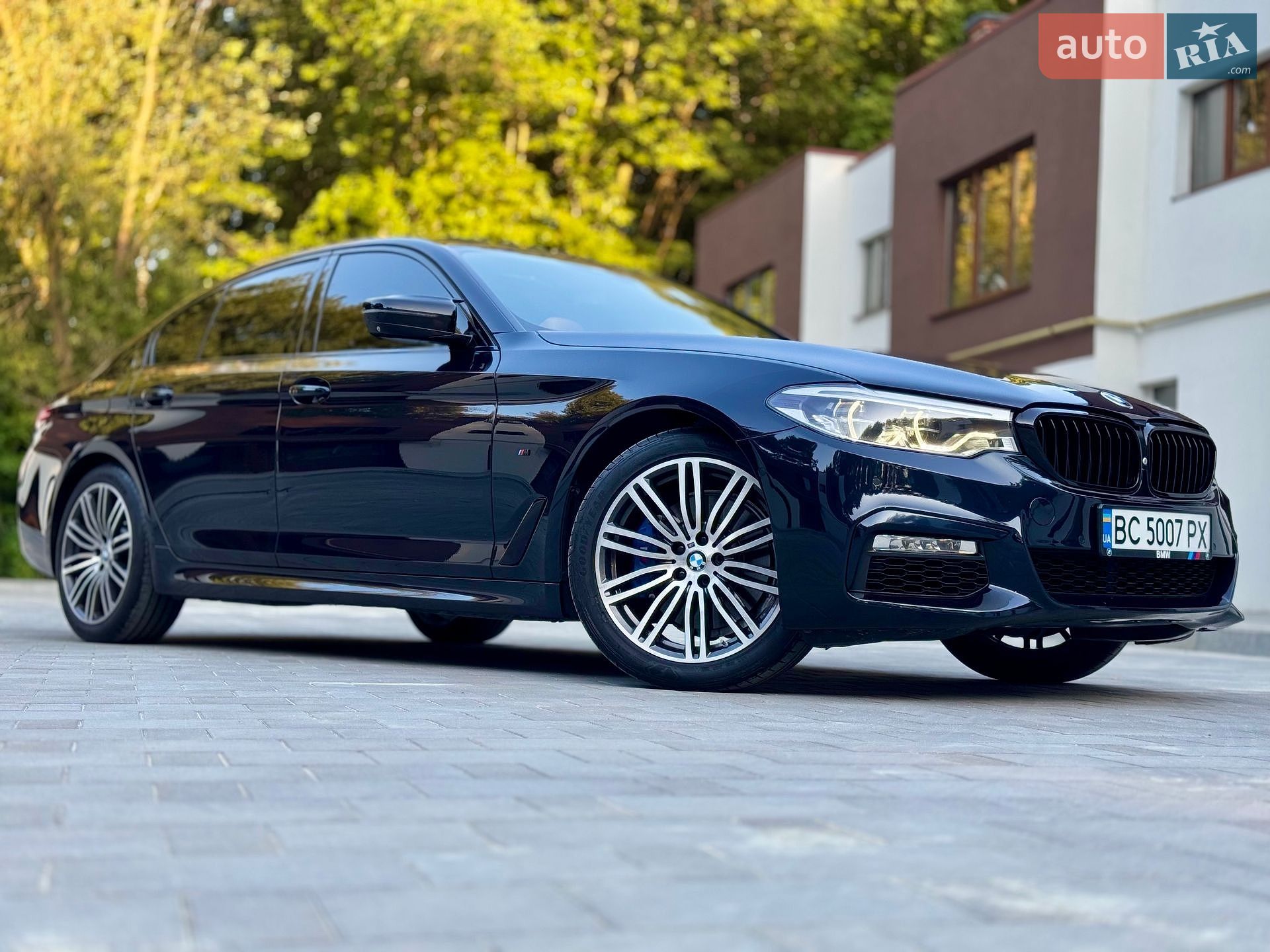 BMW 5 Series 2017 VIN WBAJA7C37HG905044 фото оголошення 35 з 122