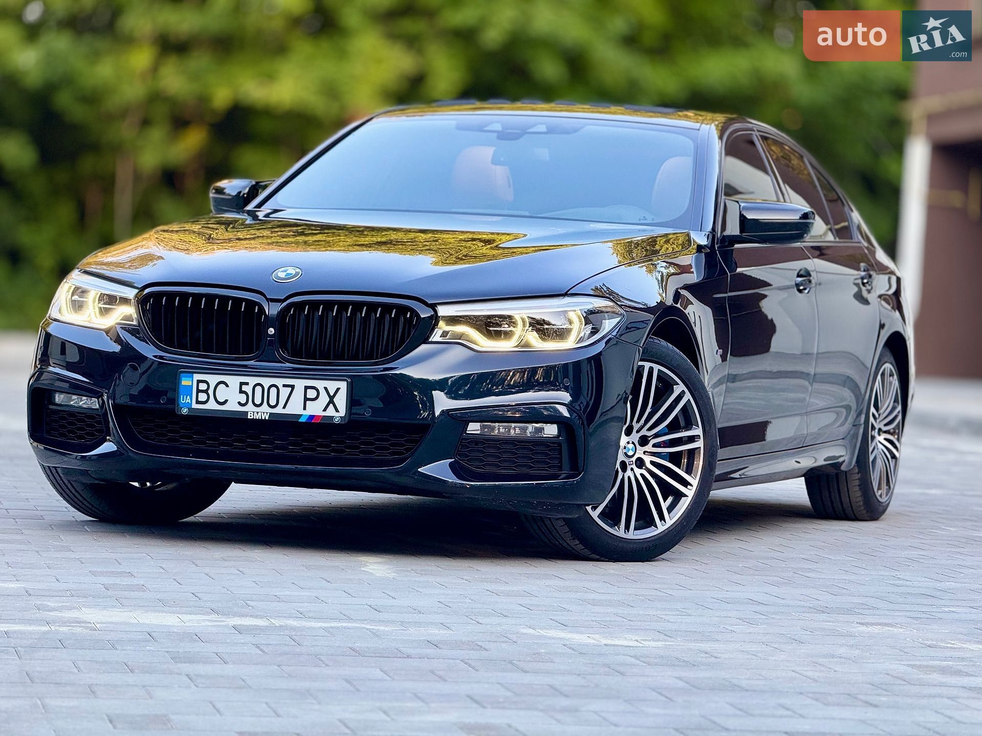BMW 5 Series 2017 VIN WBAJA7C37HG905044 фото оголошення 39 з 122
