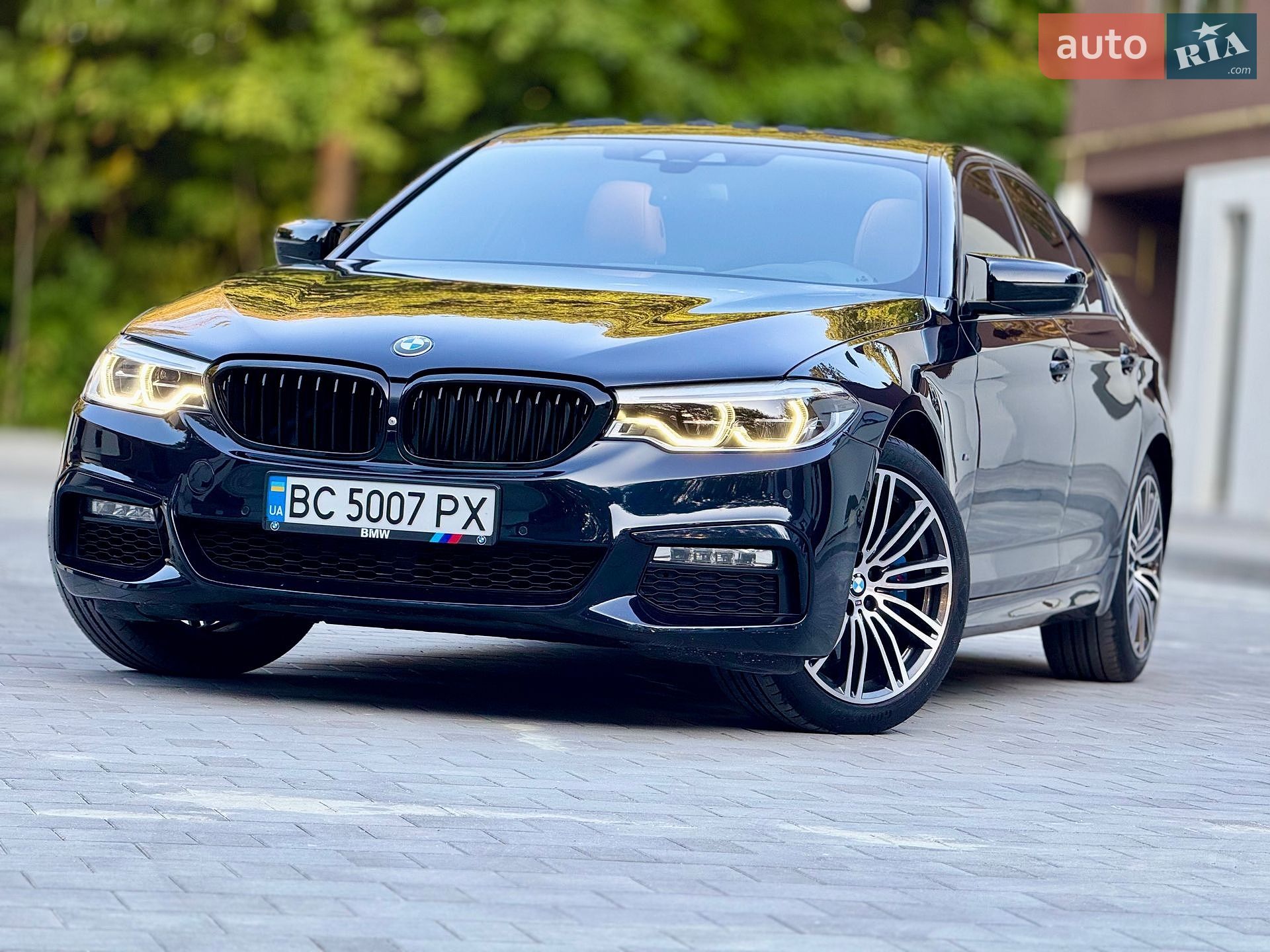 BMW 5 Series 2017 VIN WBAJA7C37HG905044 фото оголошення 42 з 122