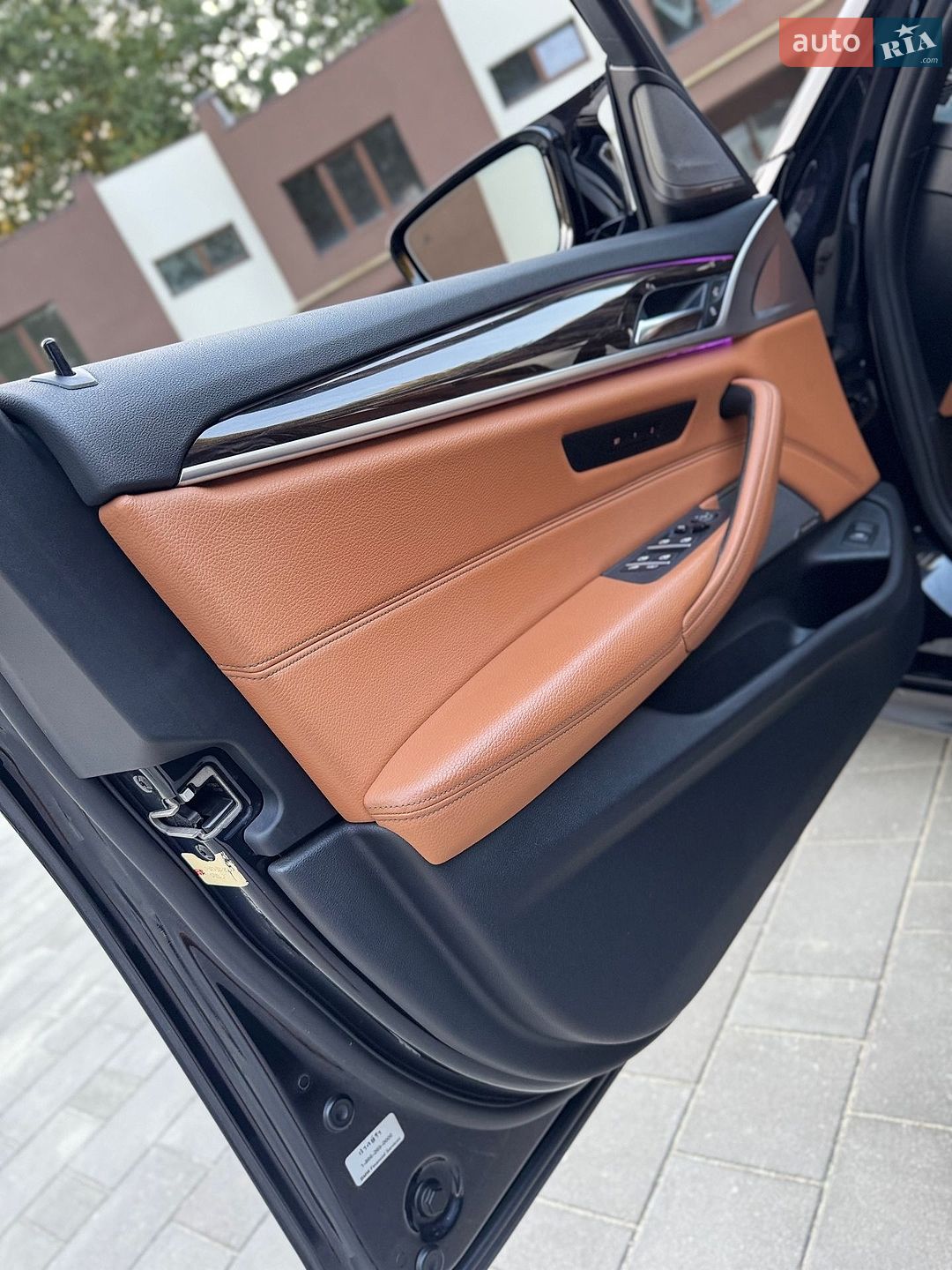 BMW 5 Series 2017 VIN WBAJA7C37HG905044 фото оголошення 105 з 122