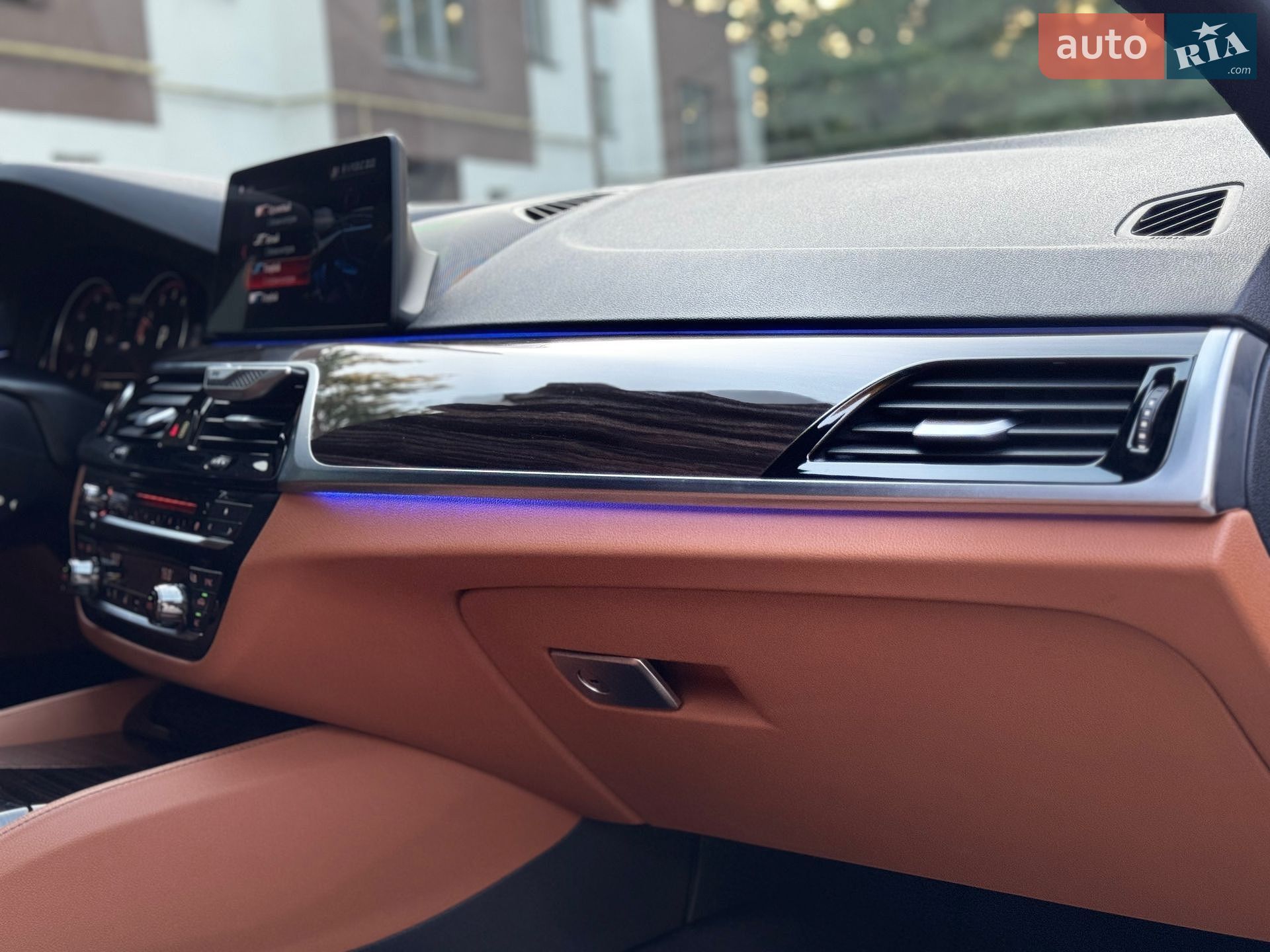 BMW 5 Series 2017 VIN WBAJA7C37HG905044 фото оголошення 113 з 122