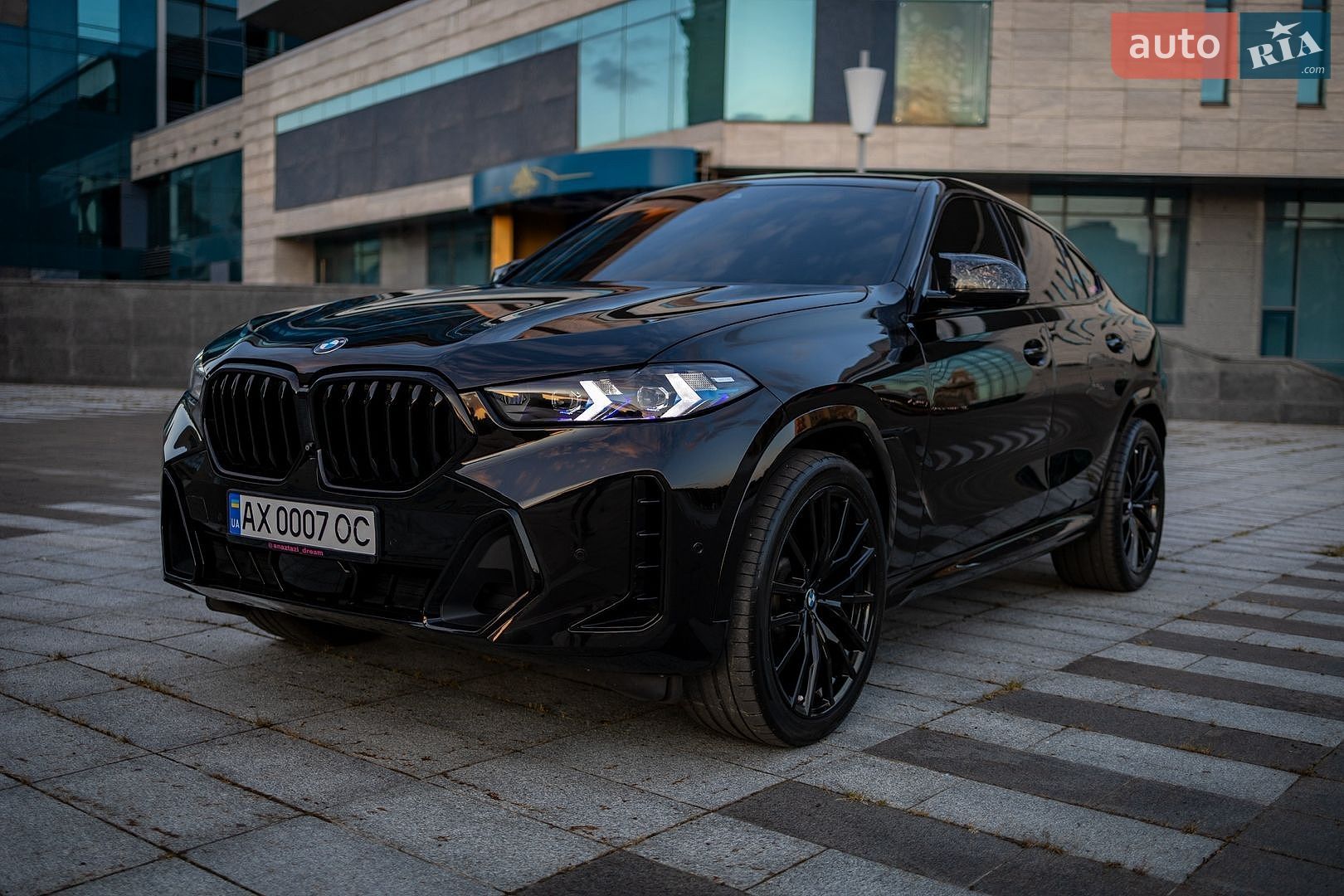 BMW X6 2020 VIN 5UXCY6C00L9D11899 фото оголошення 4 з 49