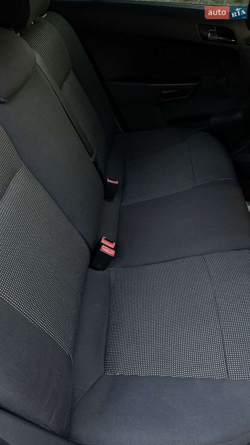 Opel Astra 2008 VIN W0L0AHL3582198497 фото оголошення 19 з 23