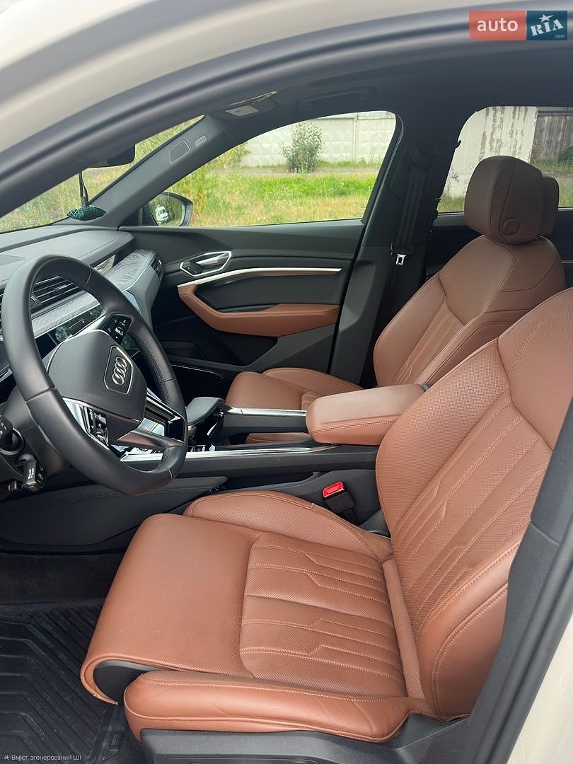 Audi e-tron 2021 VIN WA1VABGE8NB009289 фото оголошення 28 з 74
