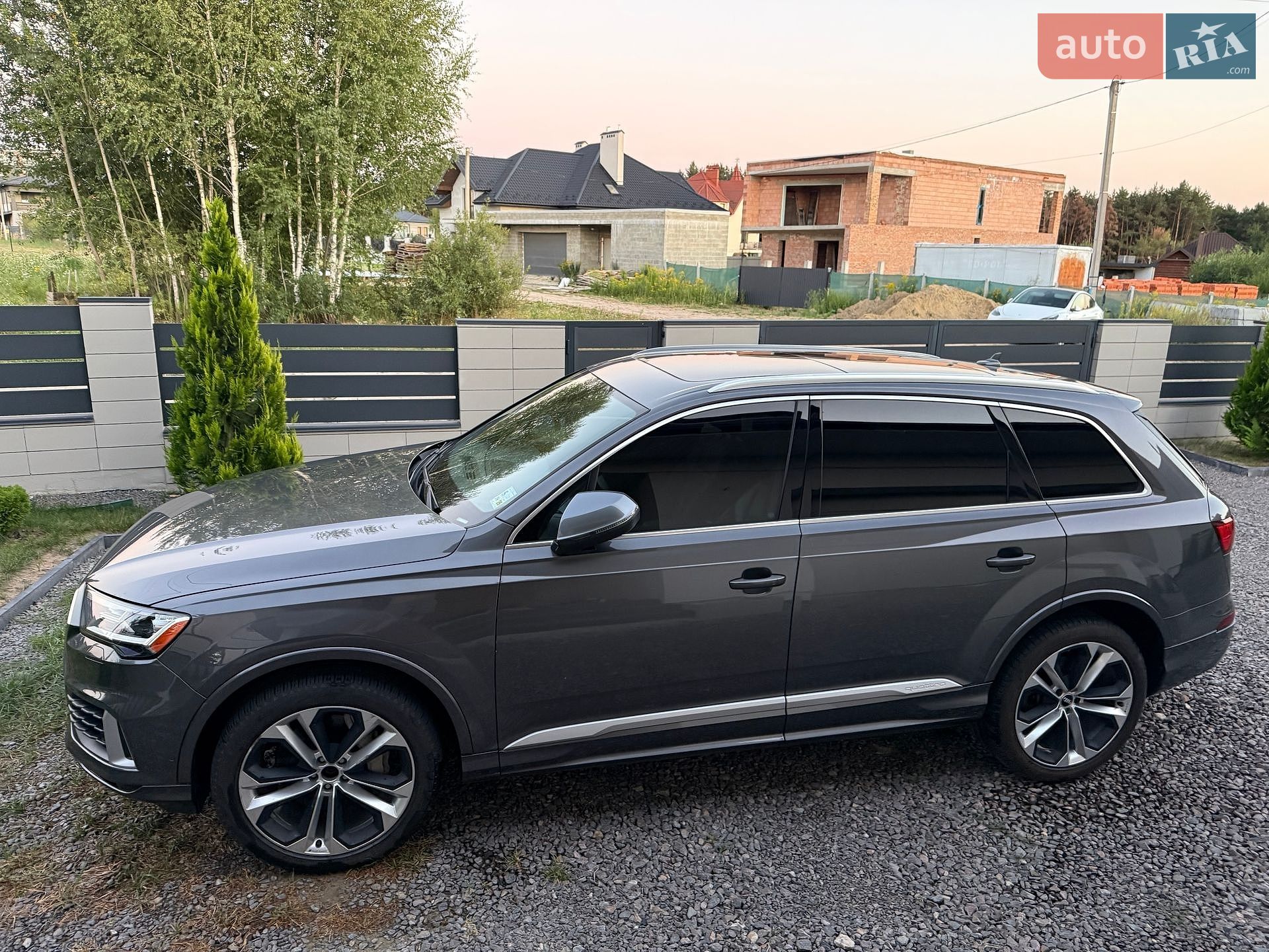 Audi Q7 2020 VIN WA1LXAF72LD004285 фото оголошення 12 з 30