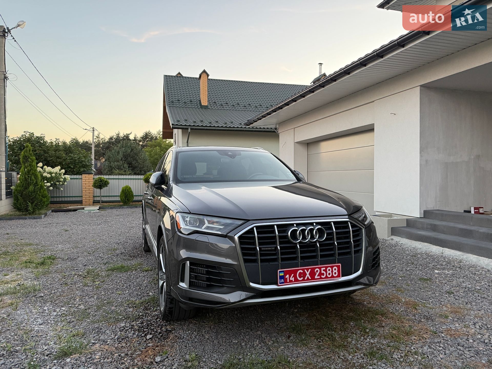 Audi Q7 2020 VIN WA1LXAF72LD004285 фото оголошення 5 з 30