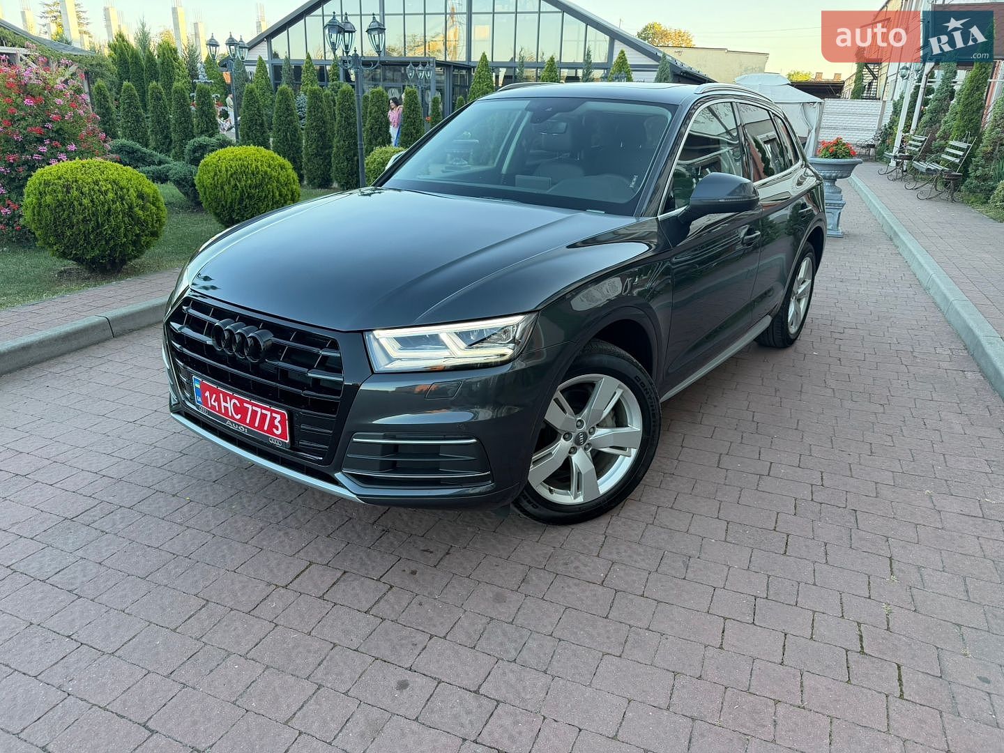 Audi Q5 2018 VIN WA1BNAFY0J2236614 фото оголошення 5 з 114