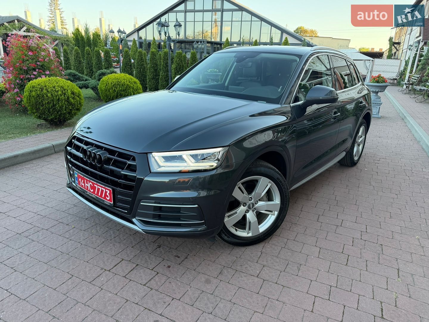 Audi Q5 2018 VIN WA1BNAFY0J2236614 фото оголошення 42 з 114