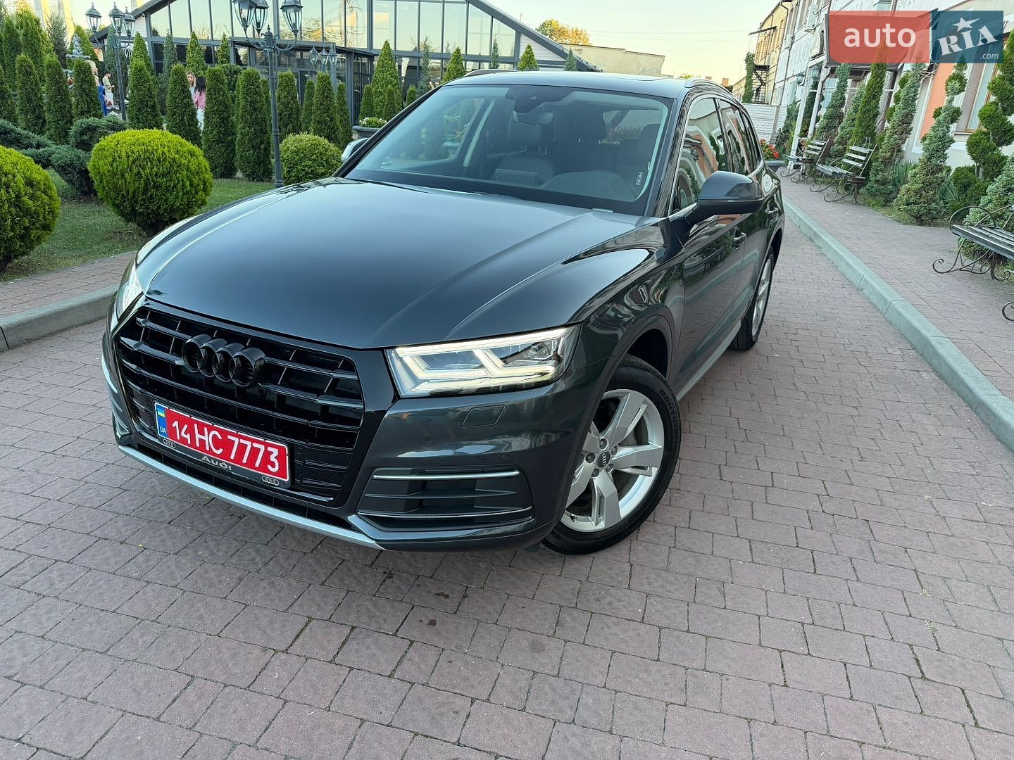 Audi Q5 2018 VIN WA1BNAFY0J2236614 фото оголошення 45 з 114