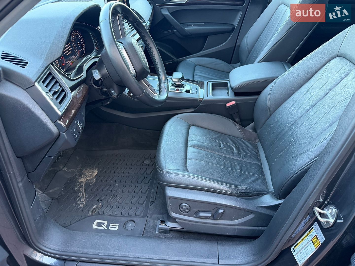 Audi Q5 2018 VIN WA1BNAFY0J2236614 фото оголошення 51 з 114