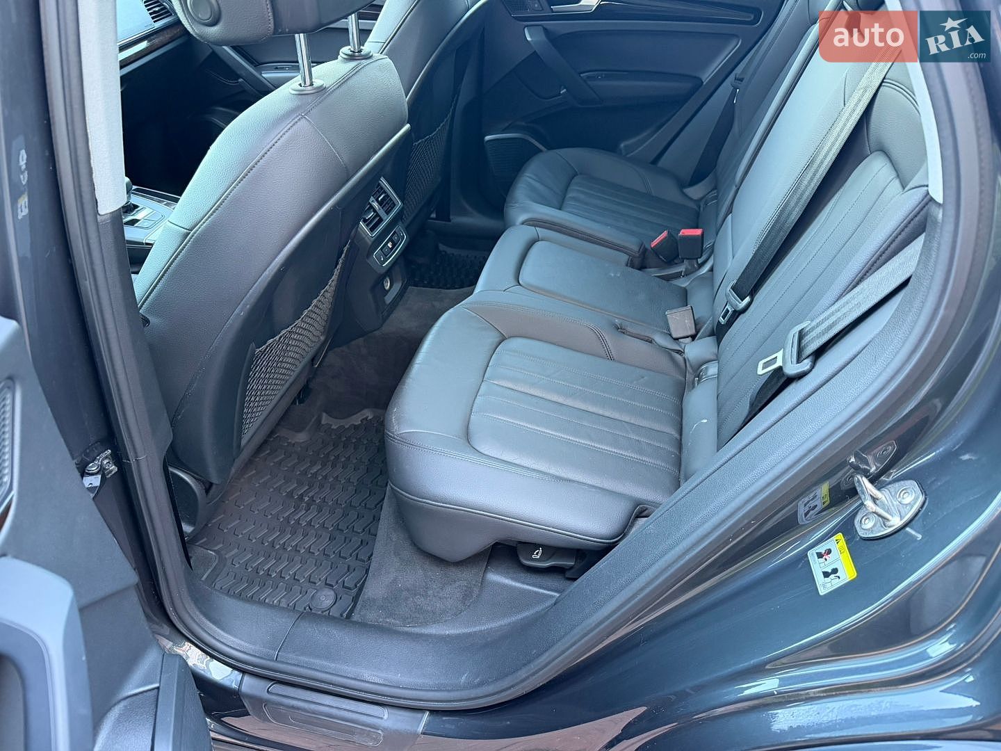 Audi Q5 2018 VIN WA1BNAFY0J2236614 фото оголошення 54 з 114