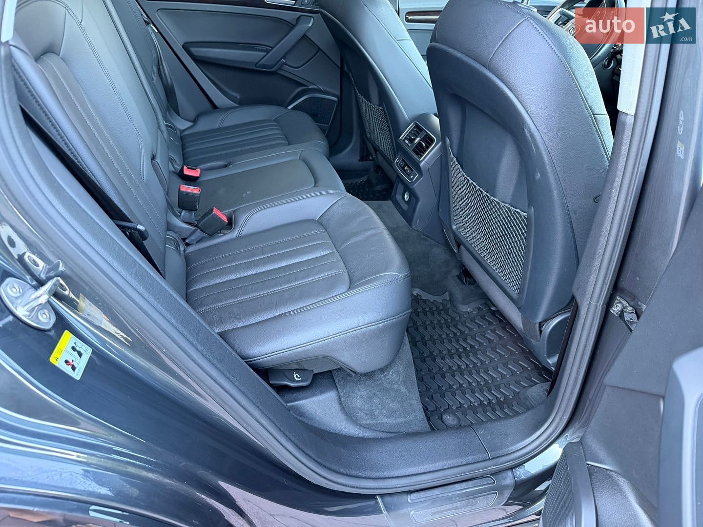 Audi Q5 2018 VIN WA1BNAFY0J2236614 фото оголошення 57 з 114