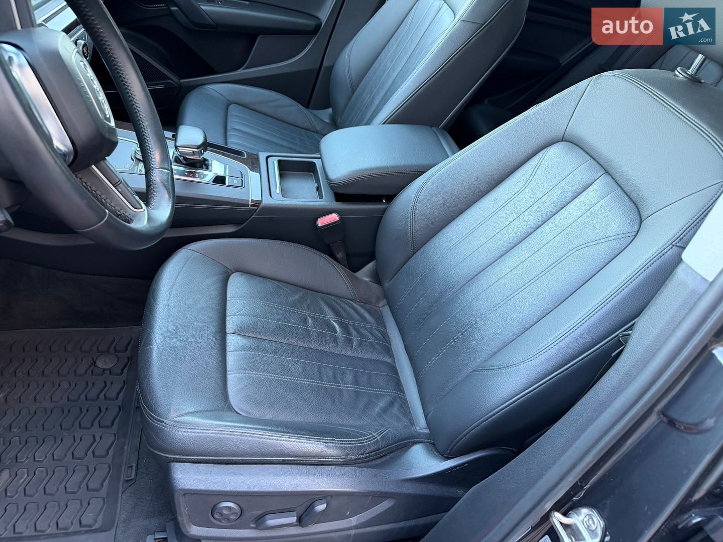 Audi Q5 2018 VIN WA1BNAFY0J2236614 фото оголошення 72 з 114