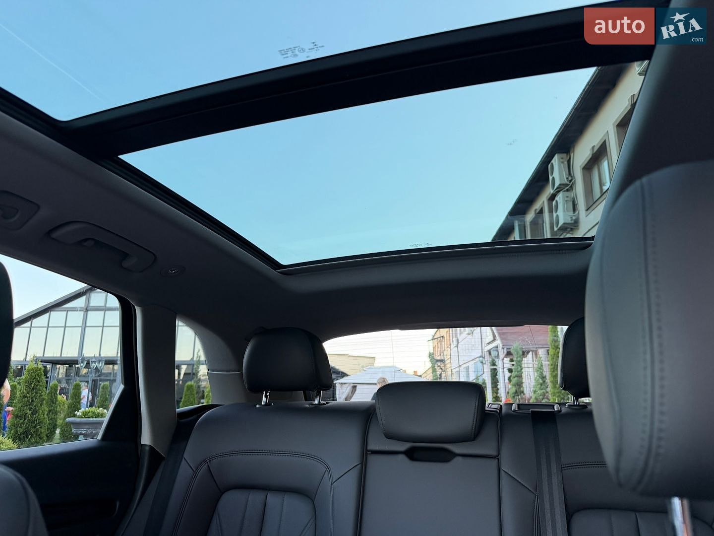 Audi Q5 2018 VIN WA1BNAFY0J2236614 фото оголошення 89 з 114