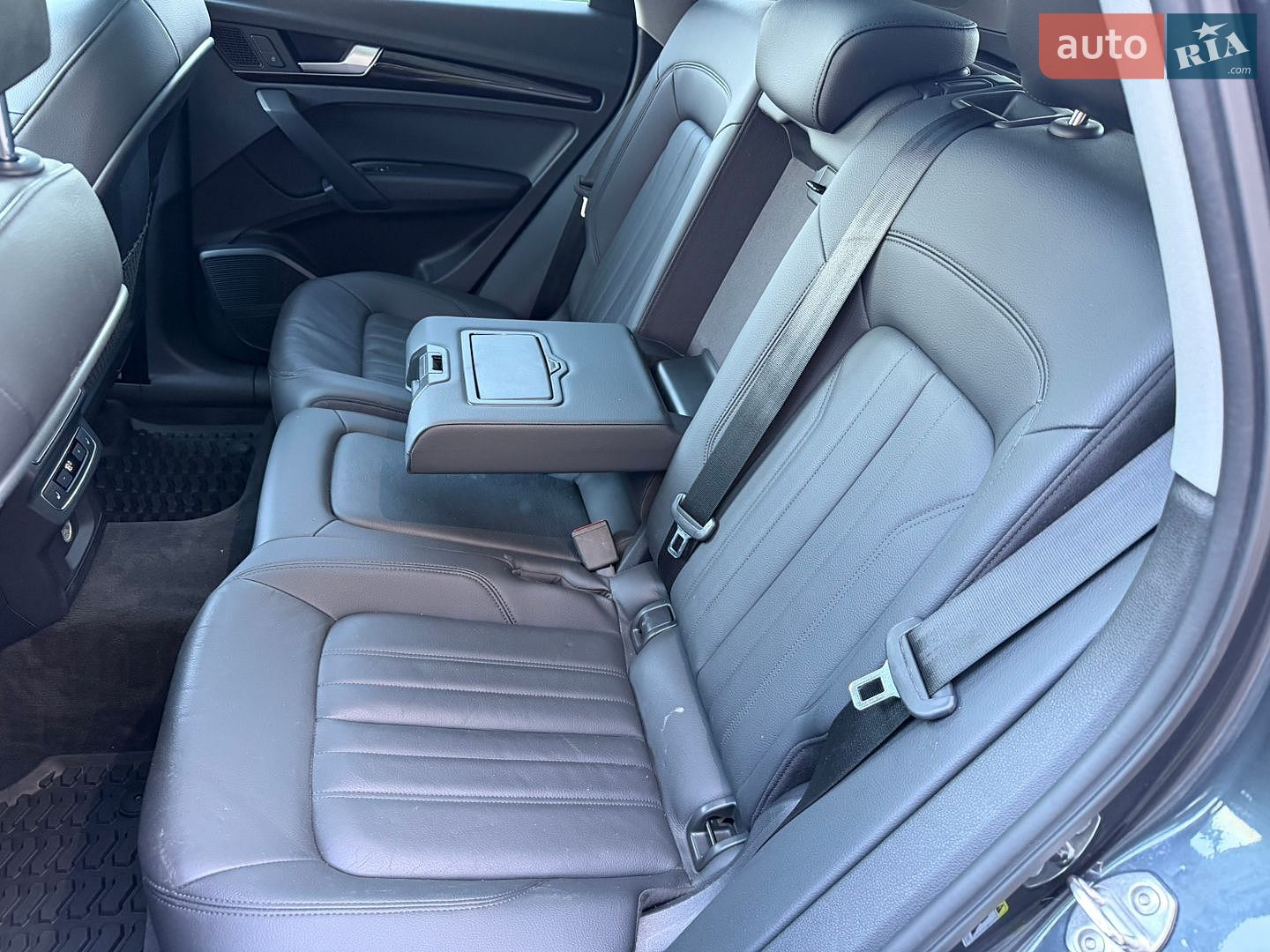 Audi Q5 2018 VIN WA1BNAFY0J2236614 фото оголошення 91 з 114