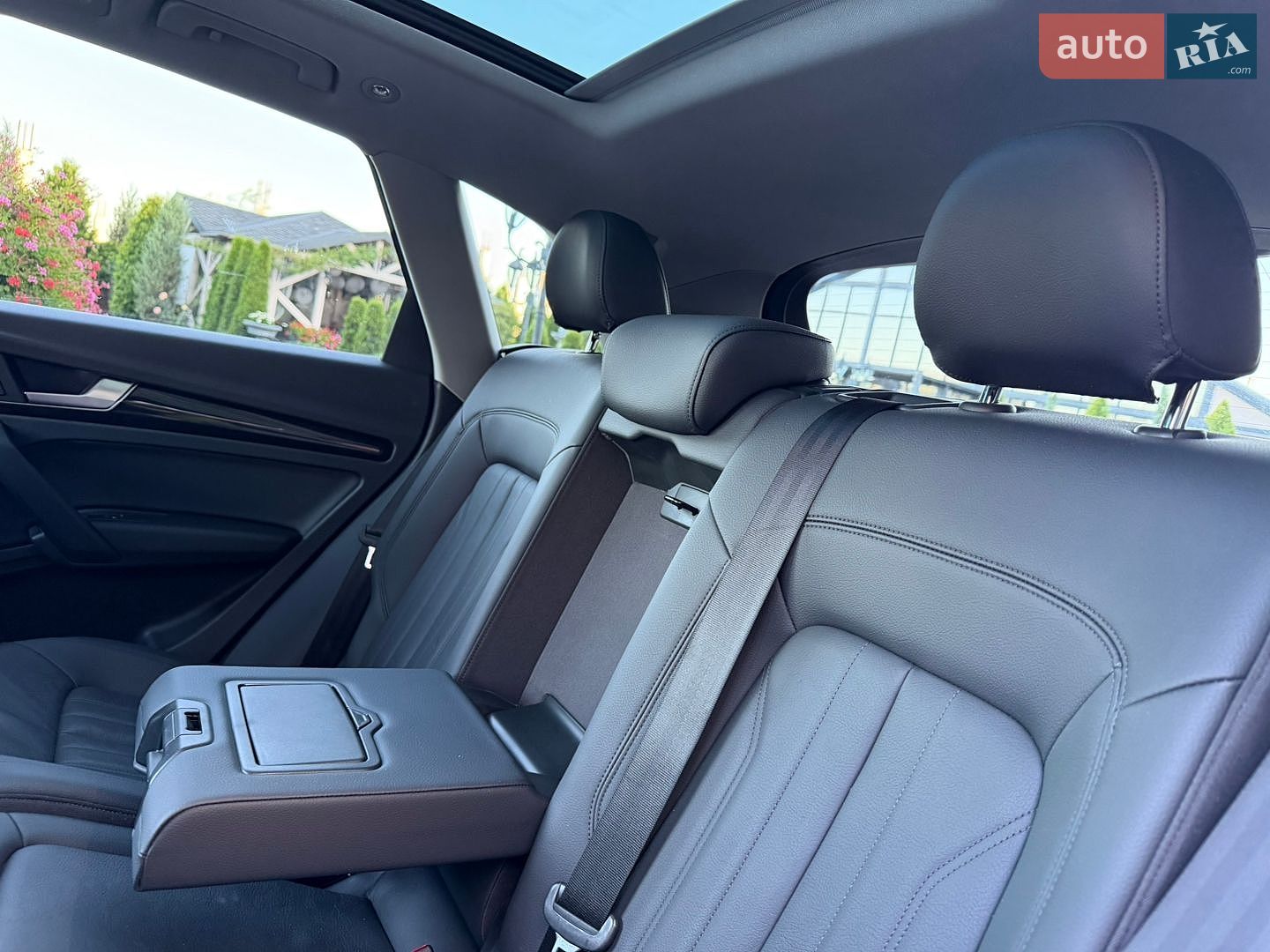 Audi Q5 2018 VIN WA1BNAFY0J2236614 фото оголошення 92 з 114