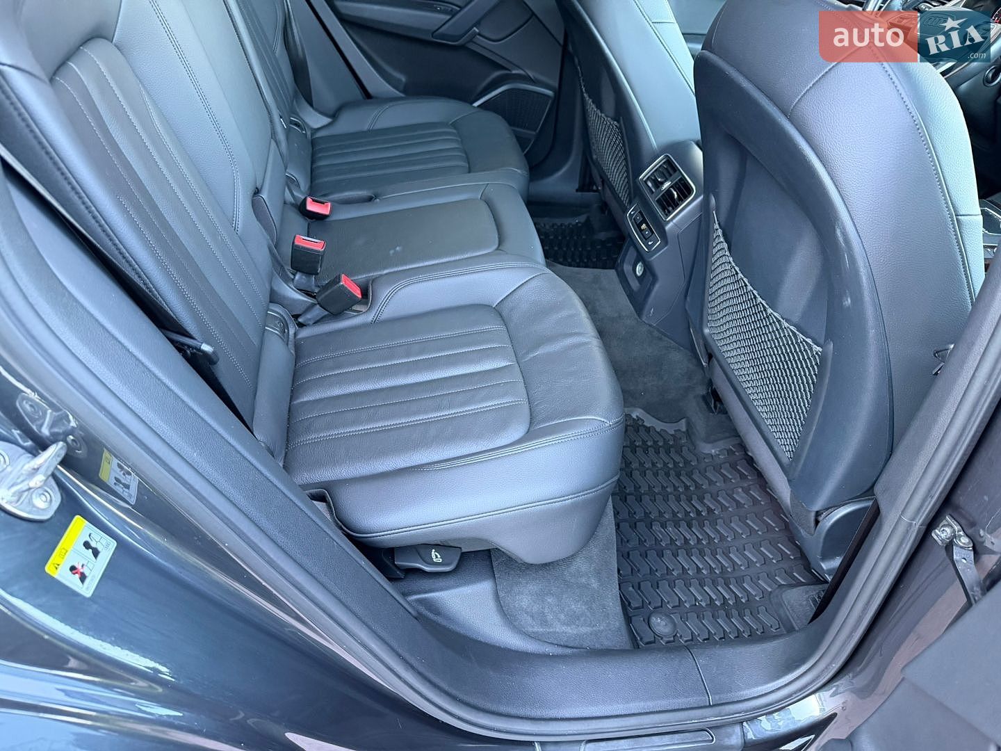 Audi Q5 2018 VIN WA1BNAFY0J2236614 фото оголошення 95 з 114