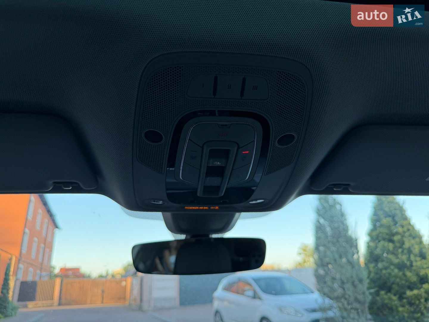 Audi Q5 2018 VIN WA1BNAFY0J2236614 фото оголошення 107 з 114