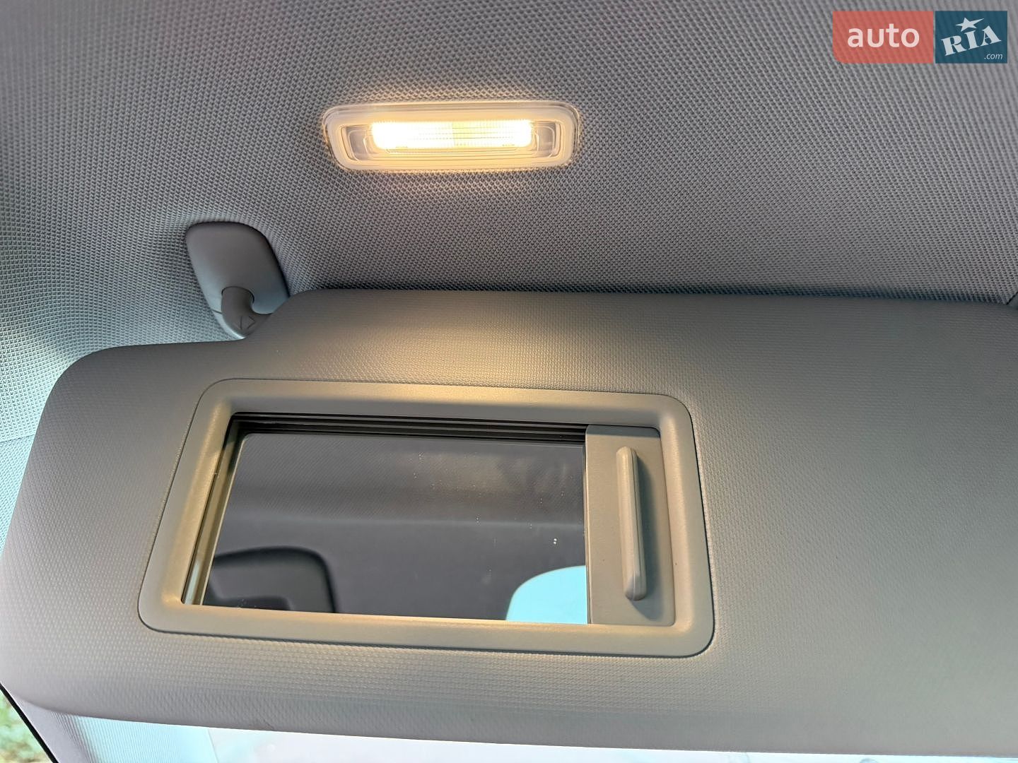 Audi Q5 2018 VIN WA1BNAFY0J2236614 фото оголошення 111 з 114