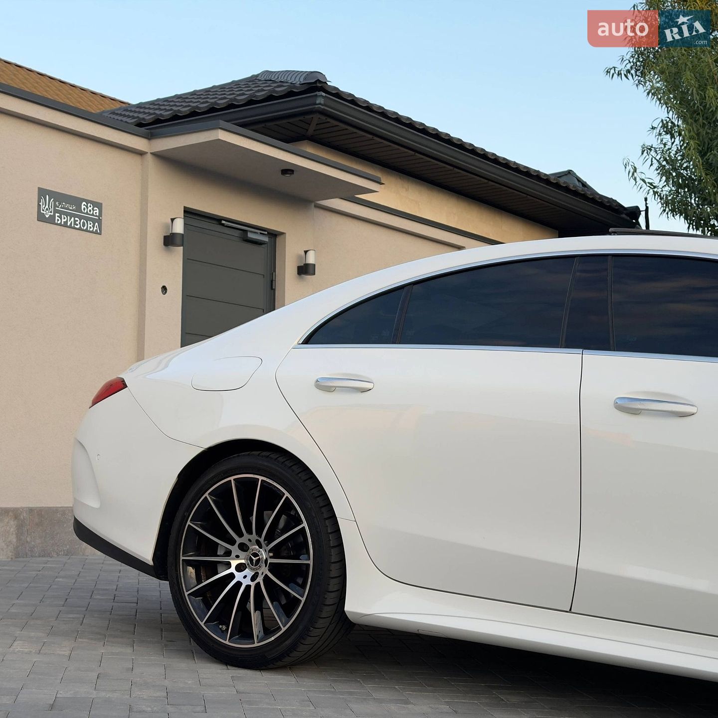 Mercedes-Benz CLS-Class 2018 VIN WDD2J2DB9KA009098 фото оголошення 17 з 68