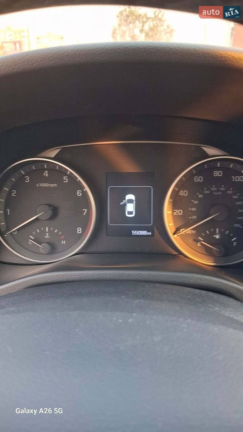 Hyundai Elantra 2016 VIN 5NPD84LF9HH076719 фото оголошення 8 з 13