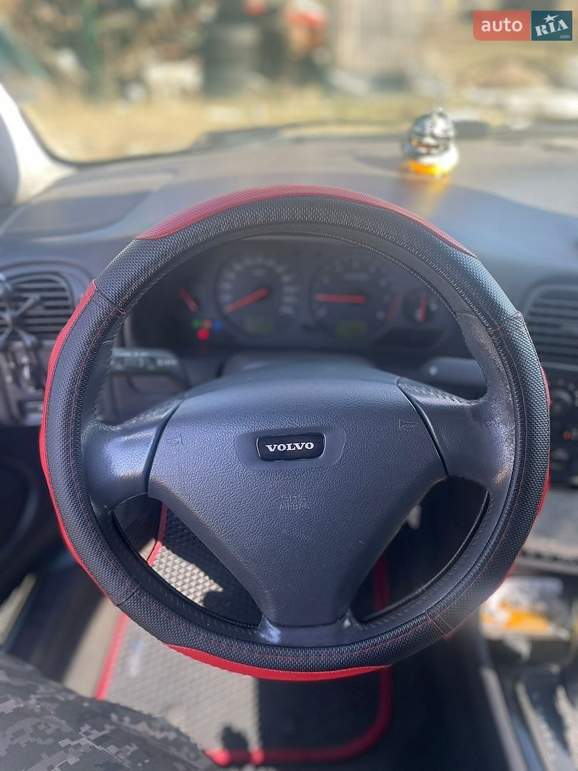 Volvo S40 2003 VIN YV1VS14K93F974075 фото оголошення 6 з 12