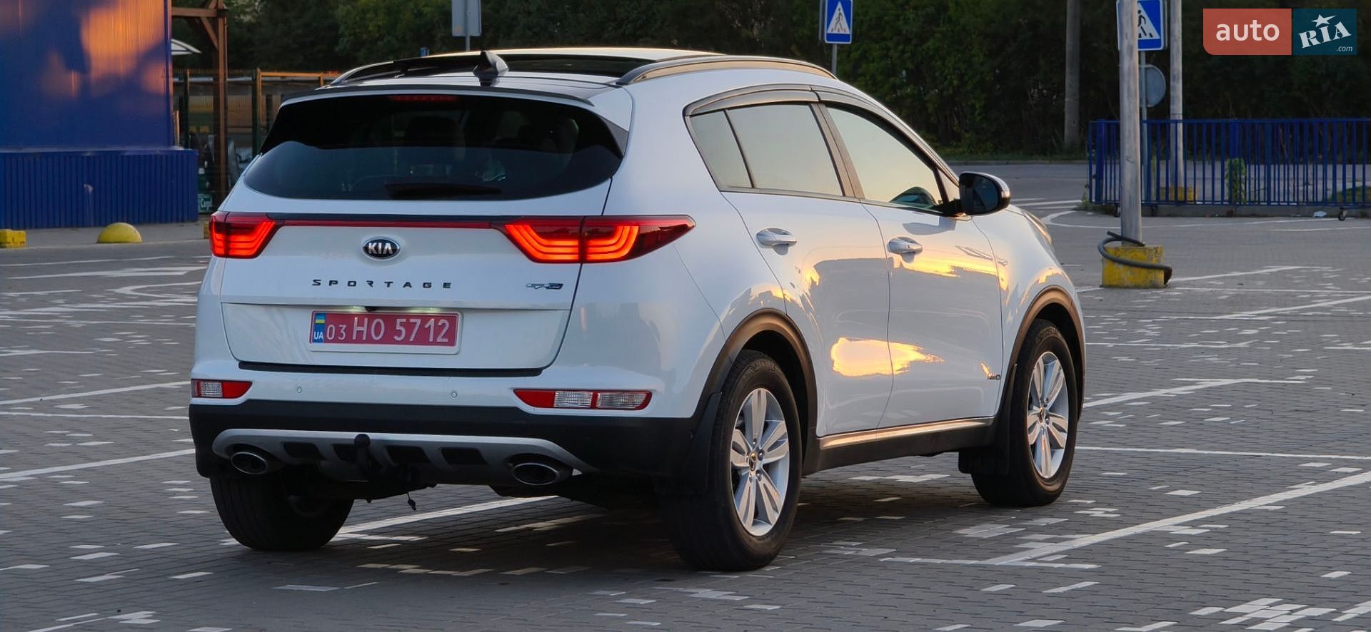 Kia Sportage 2016 VIN U5YPK813DGL036931 фото оголошення 13 з 53