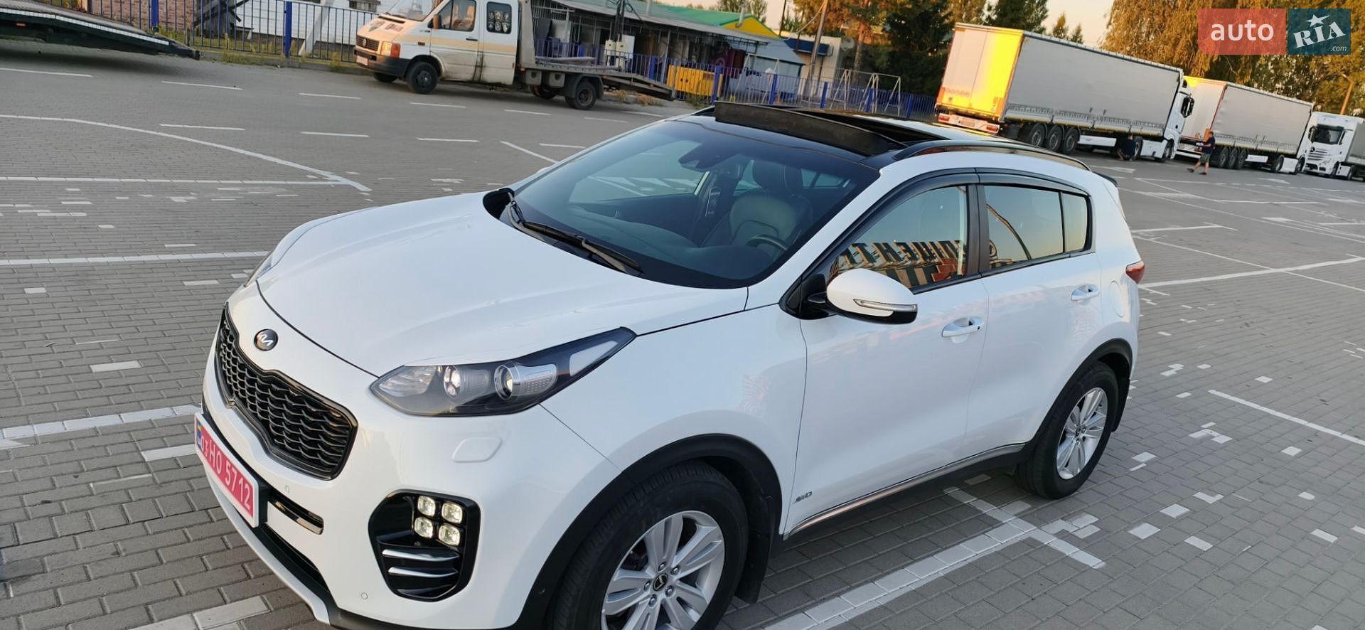 Kia Sportage 2016 VIN U5YPK813DGL036931 фото оголошення 25 з 53