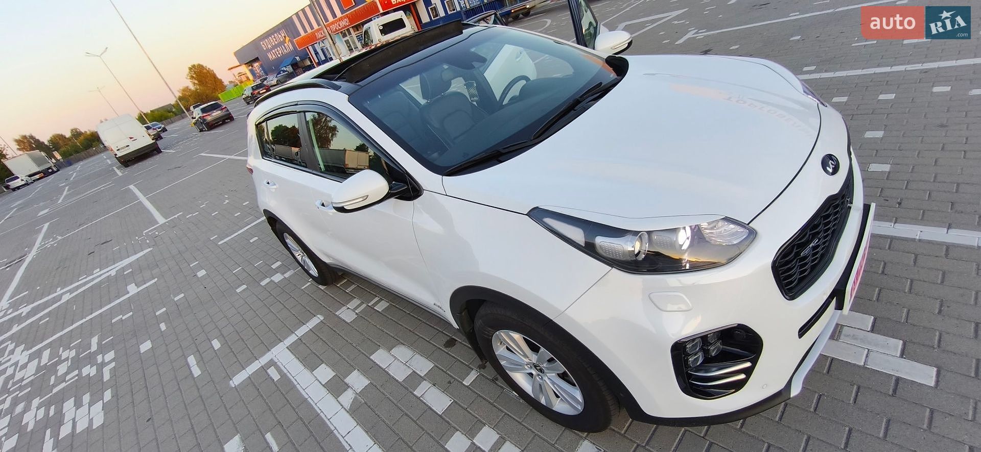 Kia Sportage 2016 VIN U5YPK813DGL036931 фото оголошення 44 з 53