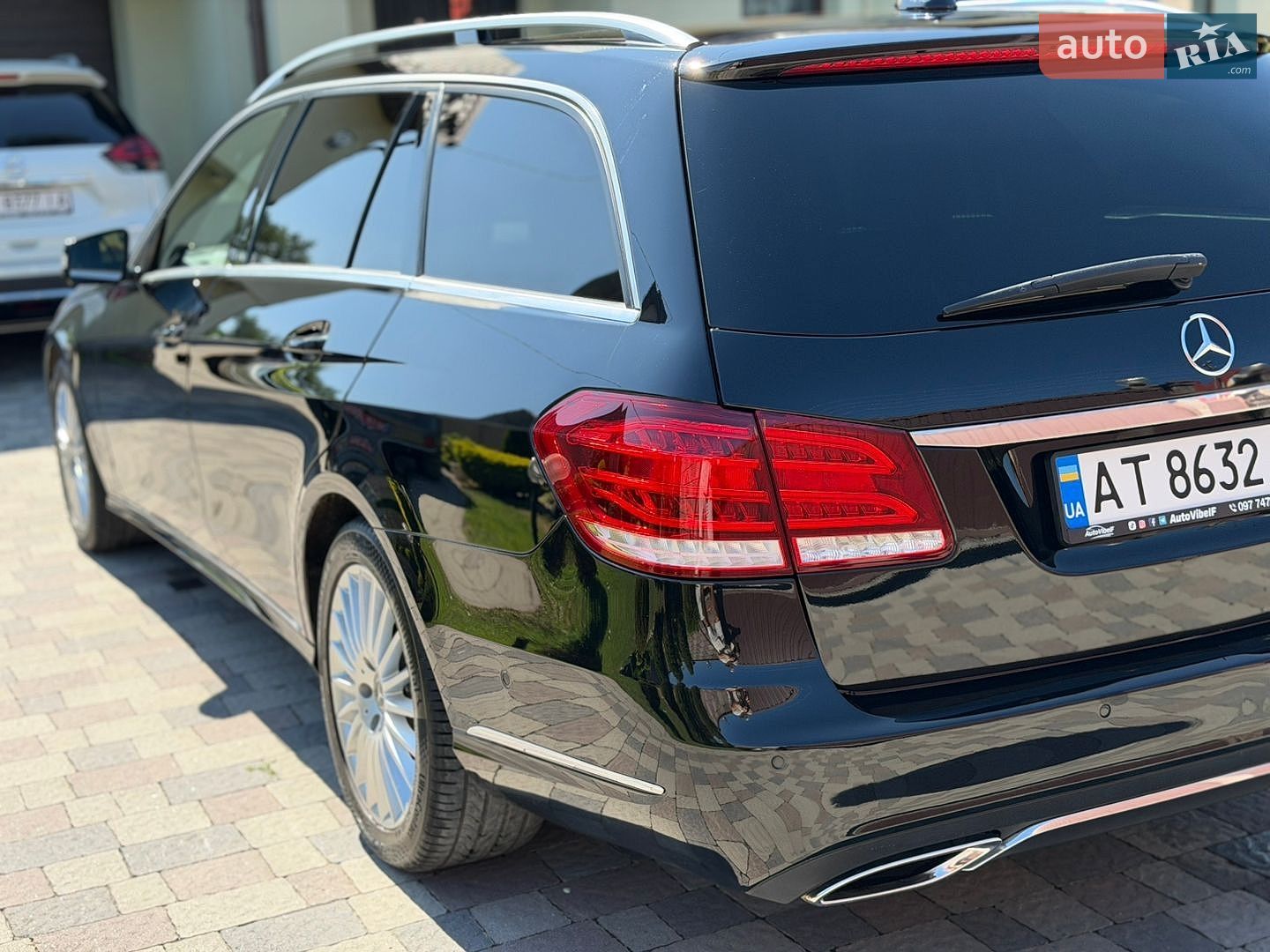 Mercedes-Benz E-Class 2013 VIN WDD2122021A827292 фото оголошення 12 з 62