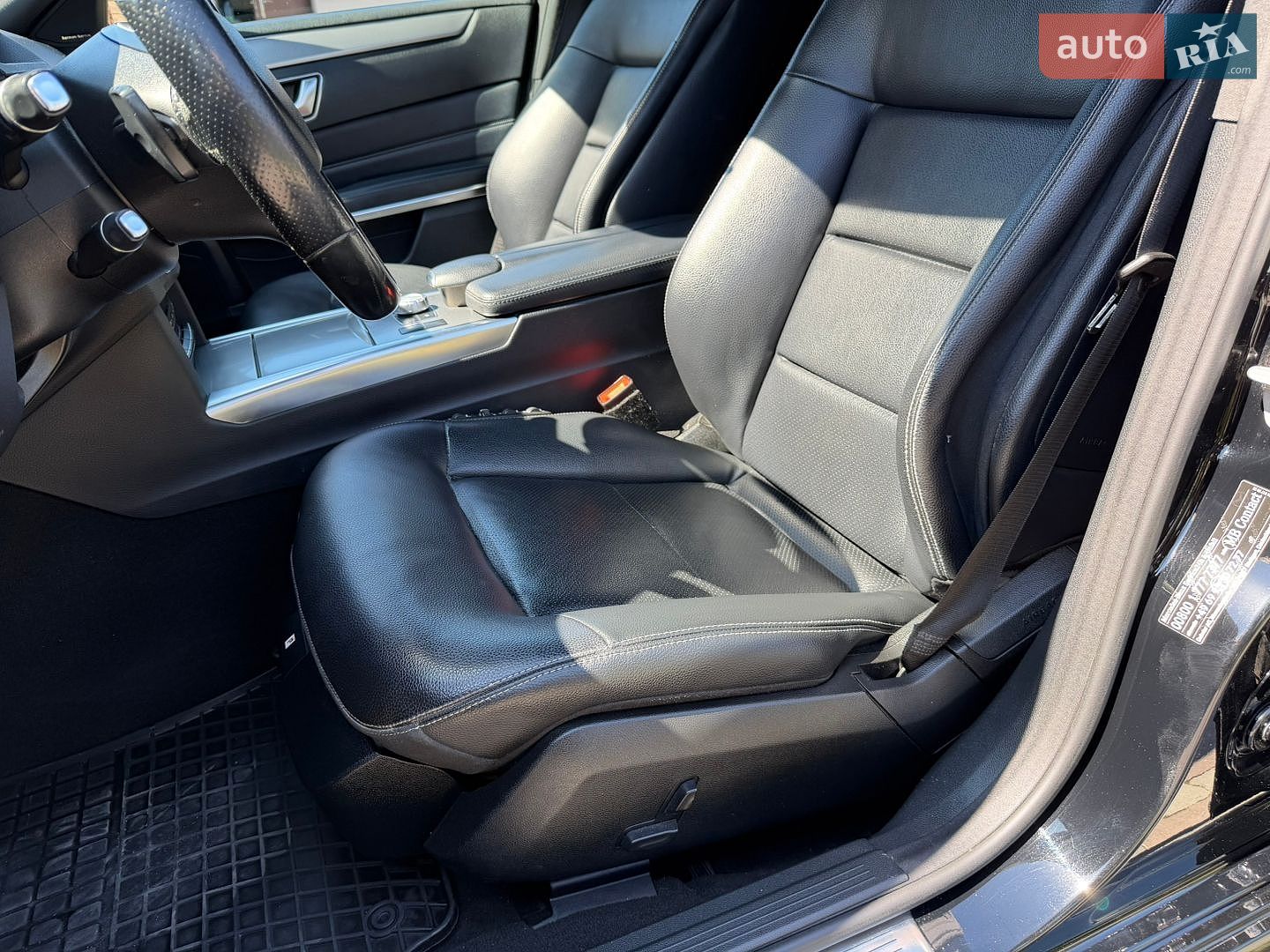 Mercedes-Benz E-Class 2013 VIN WDD2122021A827292 фото оголошення 27 з 62