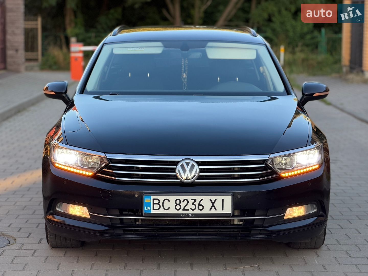 Volkswagen Passat 2016 VIN WVWZZZ3CZGE168513 фото оголошення 6 з 109