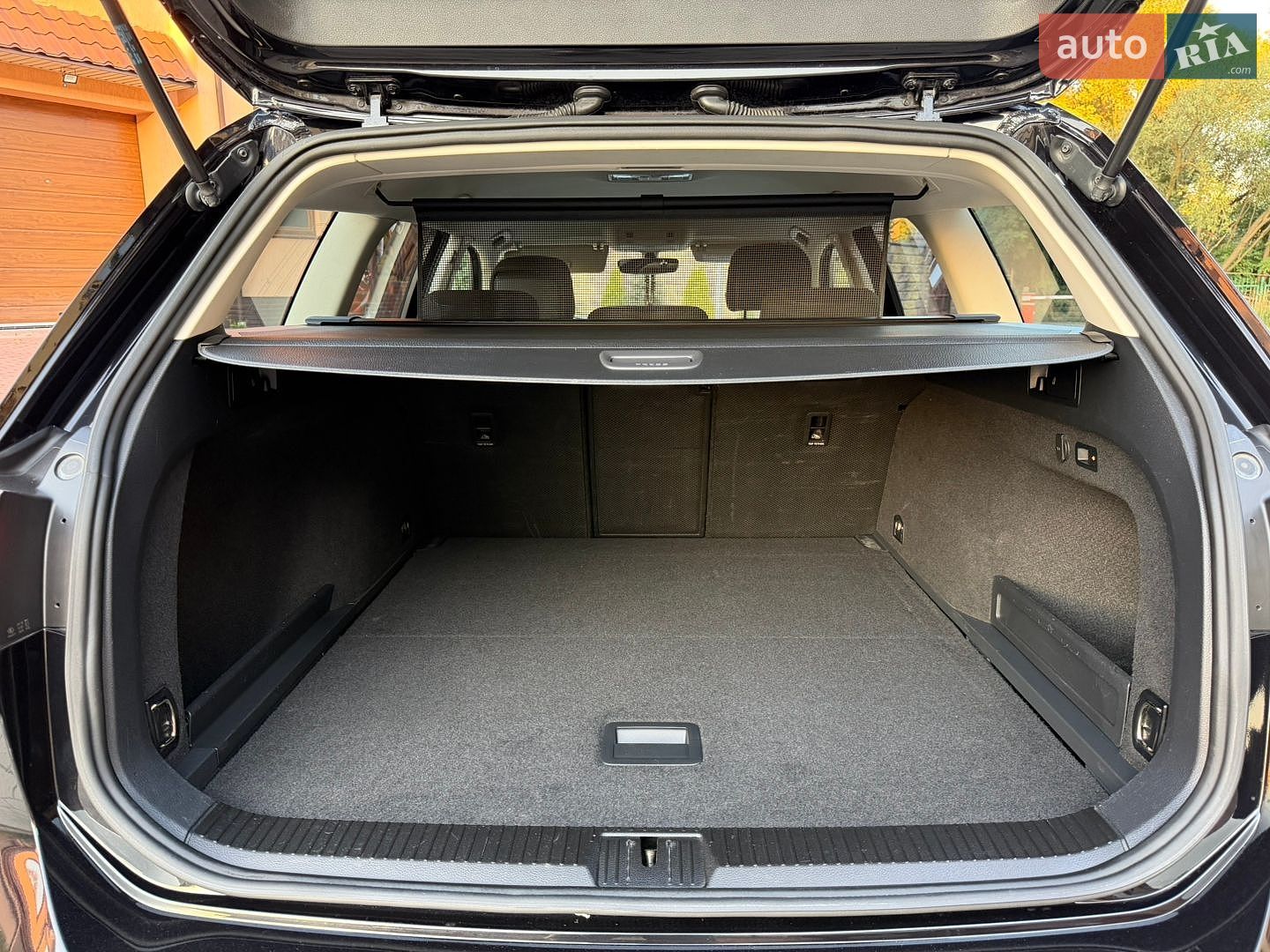 Volkswagen Passat 2016 VIN WVWZZZ3CZGE168513 фото оголошення 22 з 109