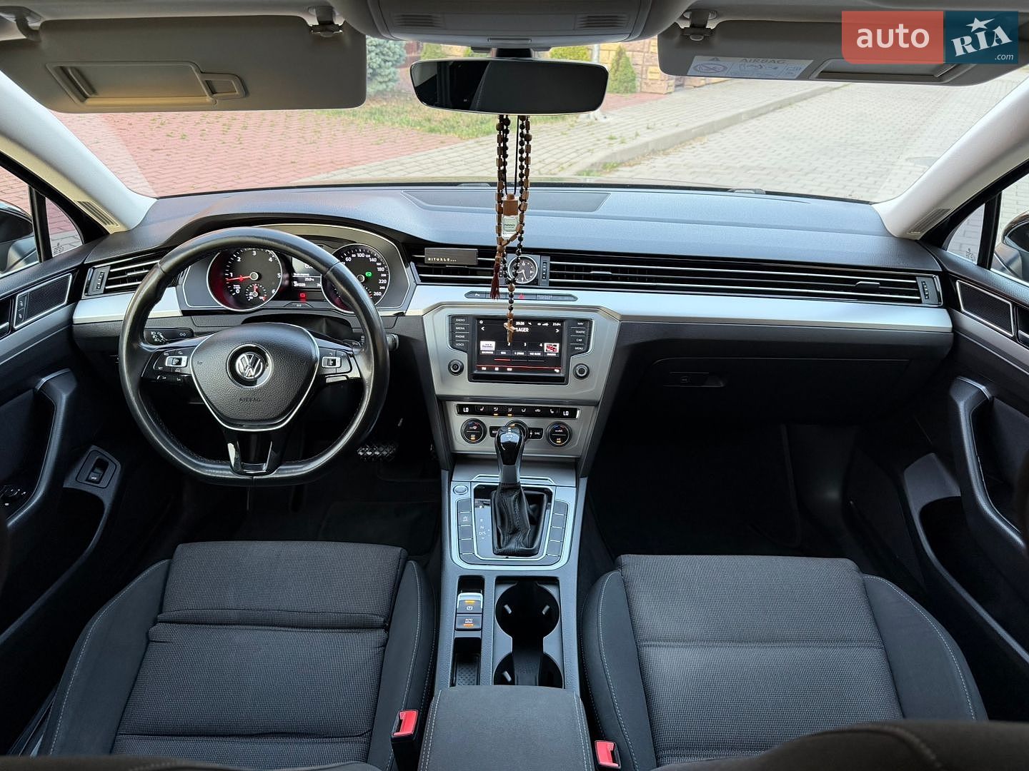 Volkswagen Passat 2016 VIN WVWZZZ3CZGE168513 фото оголошення 51 з 109